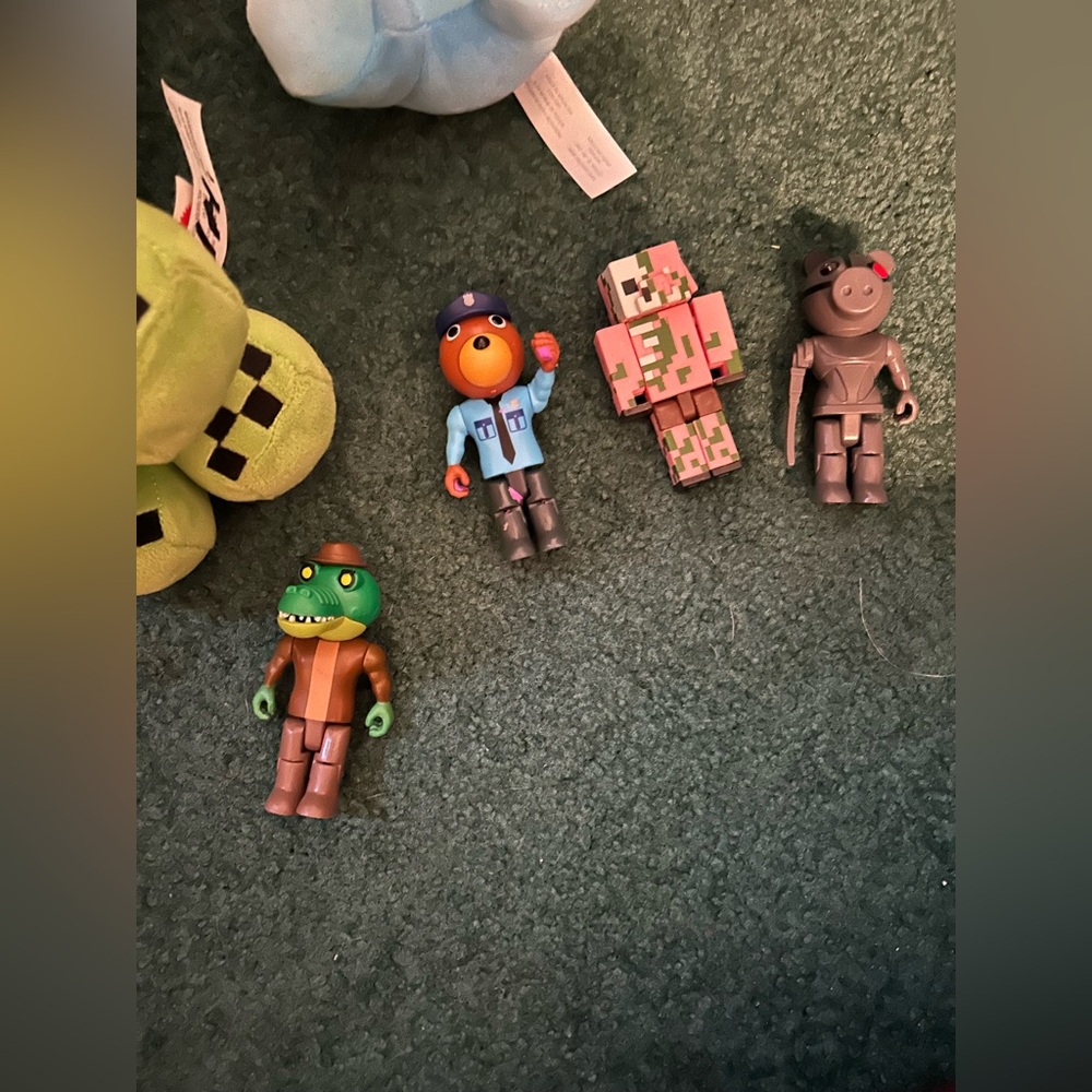 Toy Bundle - Picture 3 of 5
